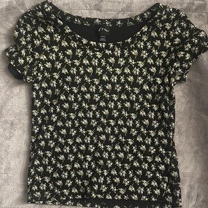 Art Class Black and White Floral Short Sleeve Tee